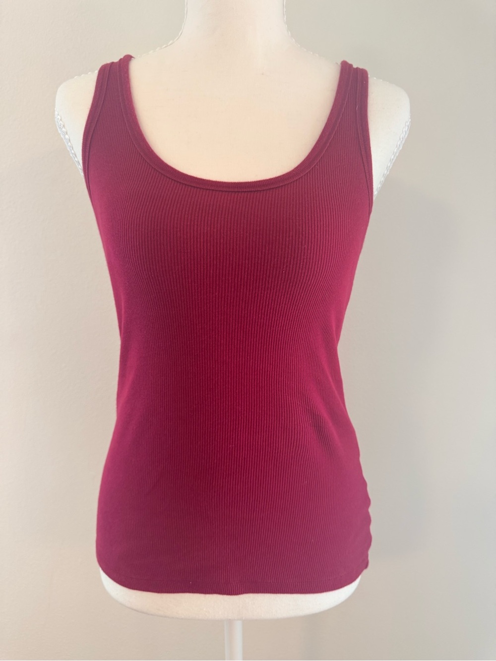 Victoria's Secret Ribbed Scoop Tank Top - Berry Wine